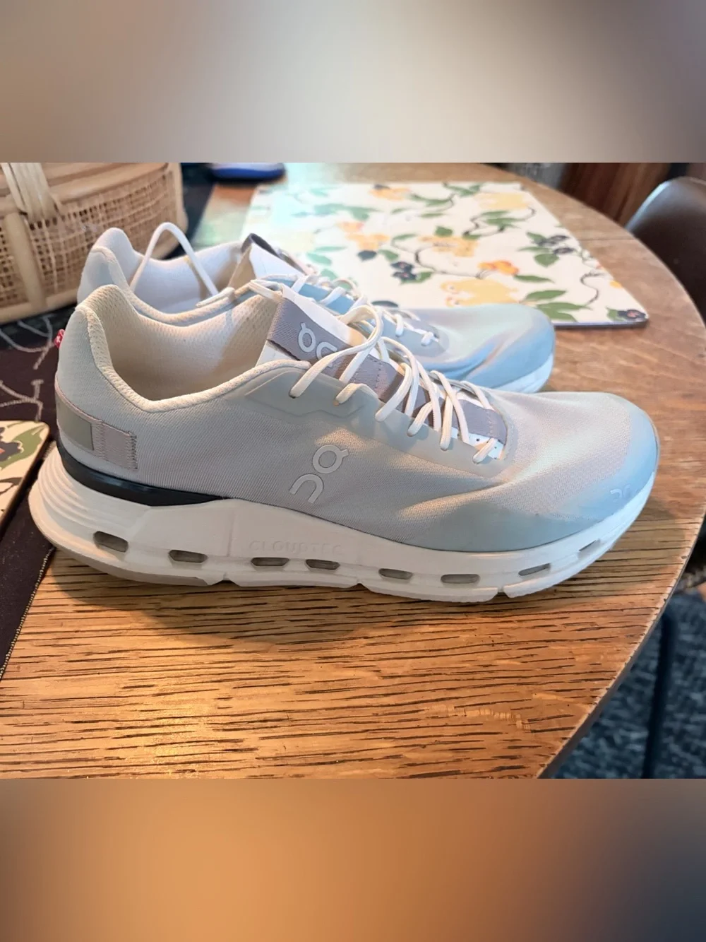 On Running White and Light Blue Running Shoes - Picture 1 of 5